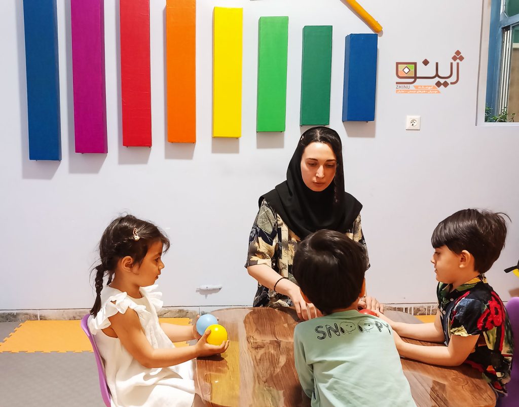 موسیقی و دست ورزی آموزش موسیقی و ریتم به کودکان