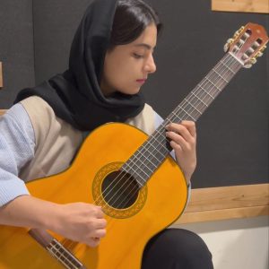 آموزش گیتار در کرج آموزش گیتار پاپ و خوانندگی